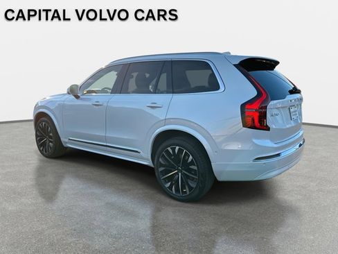 New 2026 Volvo XC90 B6 Ultra image 3