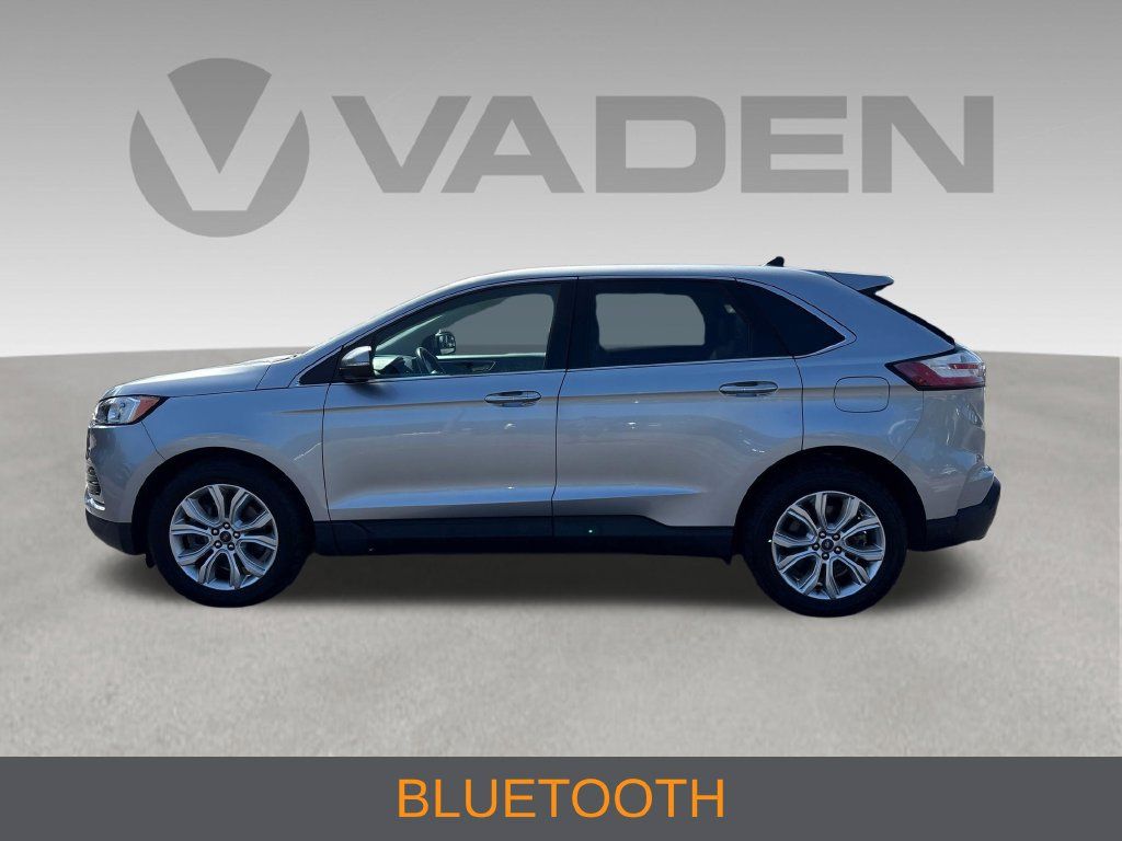 Used 2022 Ford Edge Titanium AWD/4WD image 5