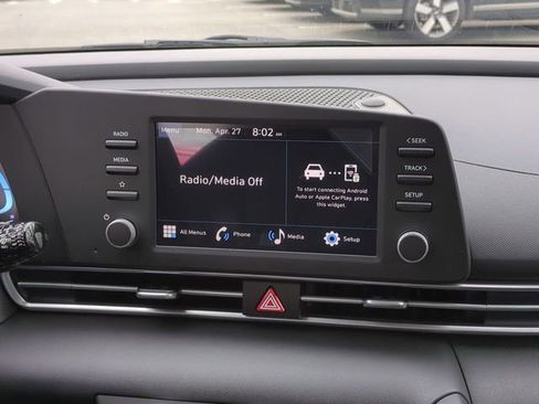 New 2026 Hyundai Elantra SE FWD image 16