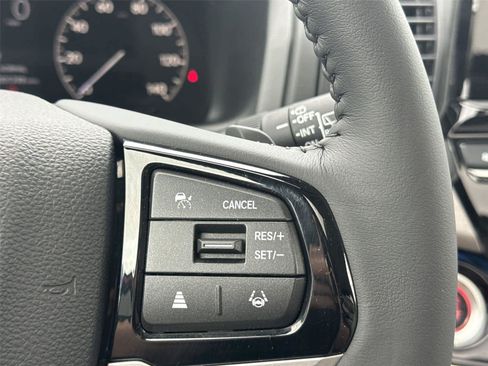 Used 2026 Honda Odyssey Touring image 21