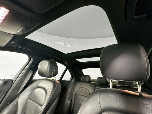 Used 2021 Mercedes-Benz C 300 4MATIC Sedan image 34