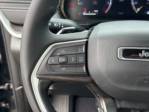 New 2026 Jeep Grand Cherokee Limited image 31