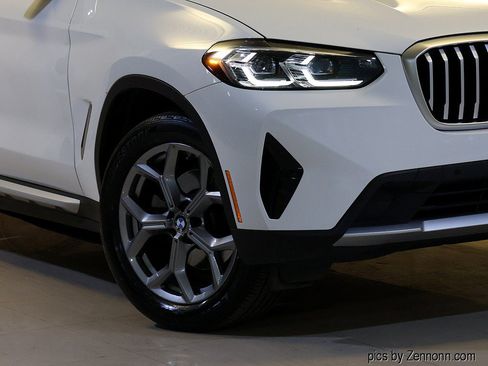 Used 2023 BMW X3 xDrive30i w/ Convenience Package AWD/4WD image 3