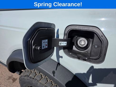 Used 2023 Ford Bronco Black Diamond AWD/4WD image 13