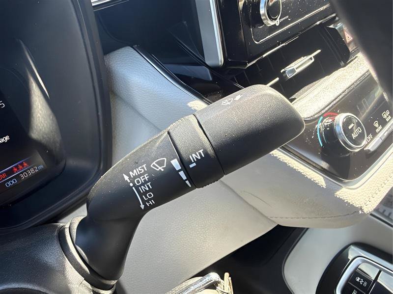 Used 2021 Toyota Corolla SE FWD image 31