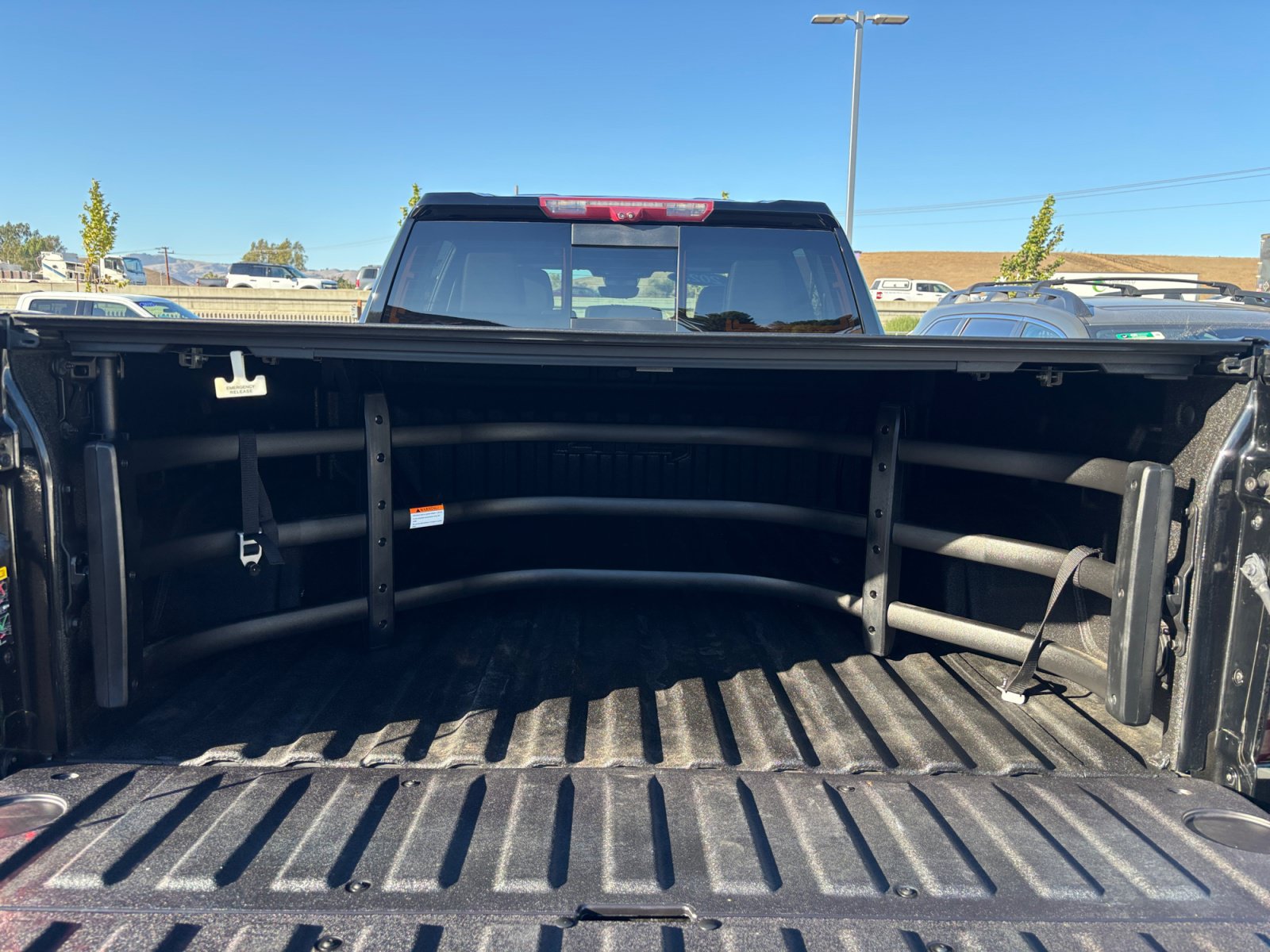 Used 2023 GMC Sierra 1500 AT4 w/ Technology Package AWD/4WD image 20