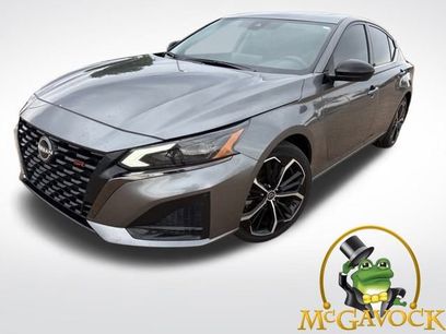 Used 2023 Nissan Altima 2.5 SR w/ SR Premium Package