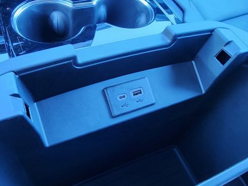 New 2026 GMC Yukon AT4 image 36