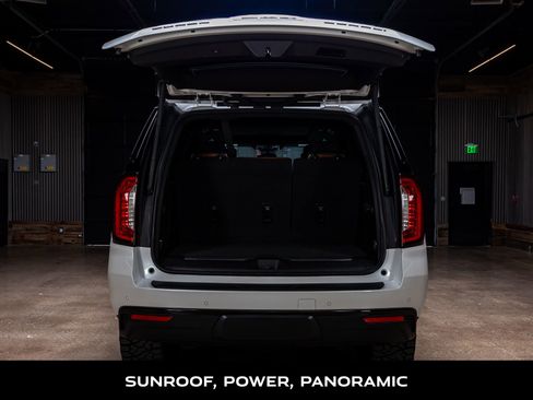Used 2024 GMC Yukon Denali Ultimate image 9