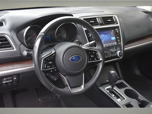 Used 2019 Subaru Outback 2.5i Limited image 13