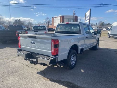 New 2025 Ford F250 XL w/ 360-Degree Camera Package RWD image 6