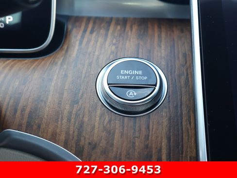 Certified 2024 Mercedes-Benz C 300 4MATIC Sedan image 28