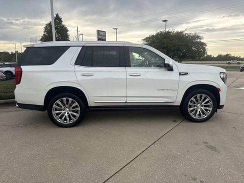 Used 2023 GMC Yukon Denali RWD image 4