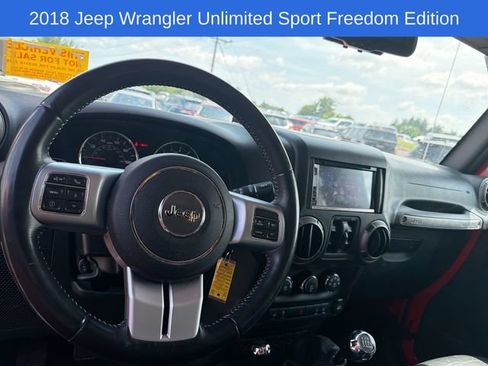 Used 2018 Jeep Wrangler Unlimited Sport AWD/4WD image 25