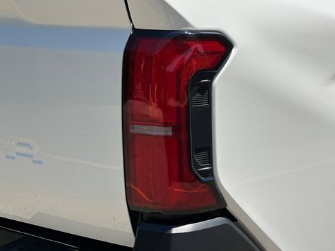 Used 2024 Toyota Tacoma SR RWD image 12