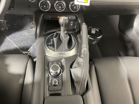 New 2026 MAZDA MX-5 Miata Grand Touring w/ Weather Package RWD image 17