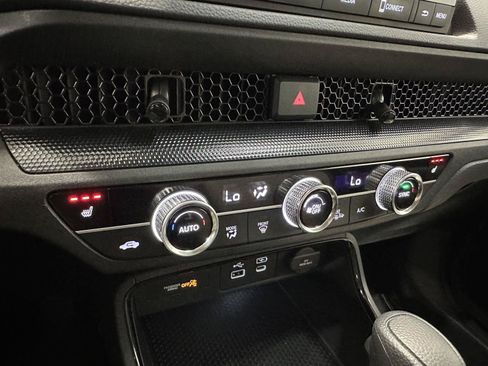 Certified 2025 Honda CR-V EX image 25