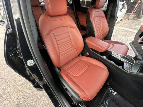 Used 2026 Kia Sportage SX image 28