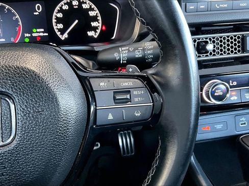 Used 2023 Honda Civic Sport image 12