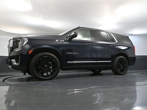 Used 2023 GMC Yukon Denali w/ Denali Reserve Package AWD/4WD image 69