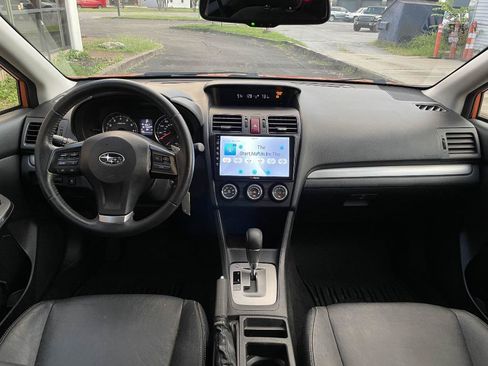 Used 2013 Subaru Crosstrek 2.0i Limited AWD/4WD image 9