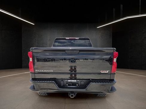 Used 2020 Chevrolet Silverado 1500 RST w/ True North Edition AWD/4WD image 6