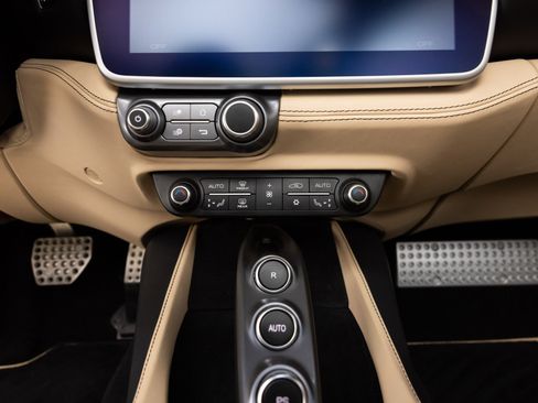 Certified 2023 Ferrari Portofino M RWD image 93