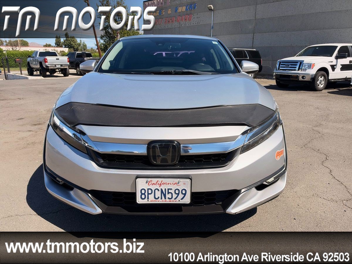 Used 2019 Honda Clarity Touring image 2
