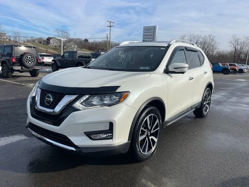 Used 2019 Nissan Rogue SL w/ Premium Package image 7