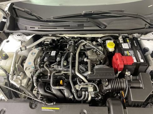 Used 2024 Nissan Sentra SV FWD image 24