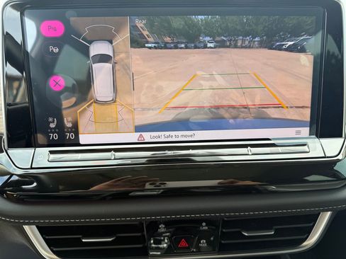 New 2025 Volkswagen Atlas SEL Premium R-Line AWD/4WD image 18