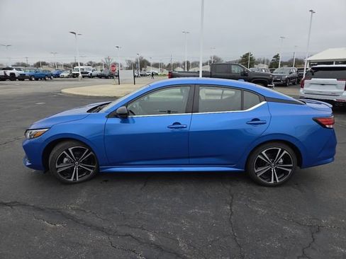 Used 2023 Nissan Sentra SR w/ Electronics Package FWD image 14
