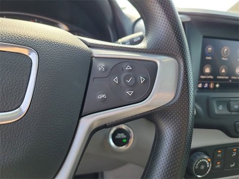 Certified 2024 GMC Terrain SLE image 22