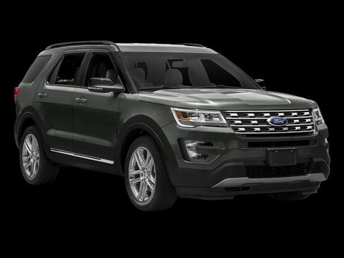 Used 2016 Ford Explorer XLT w/ Equipment Group 202A AWD/4WD image 38