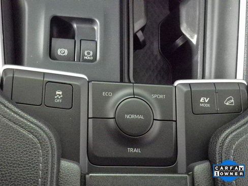 Certified 2024 Toyota Grand Highlander XLE image 17