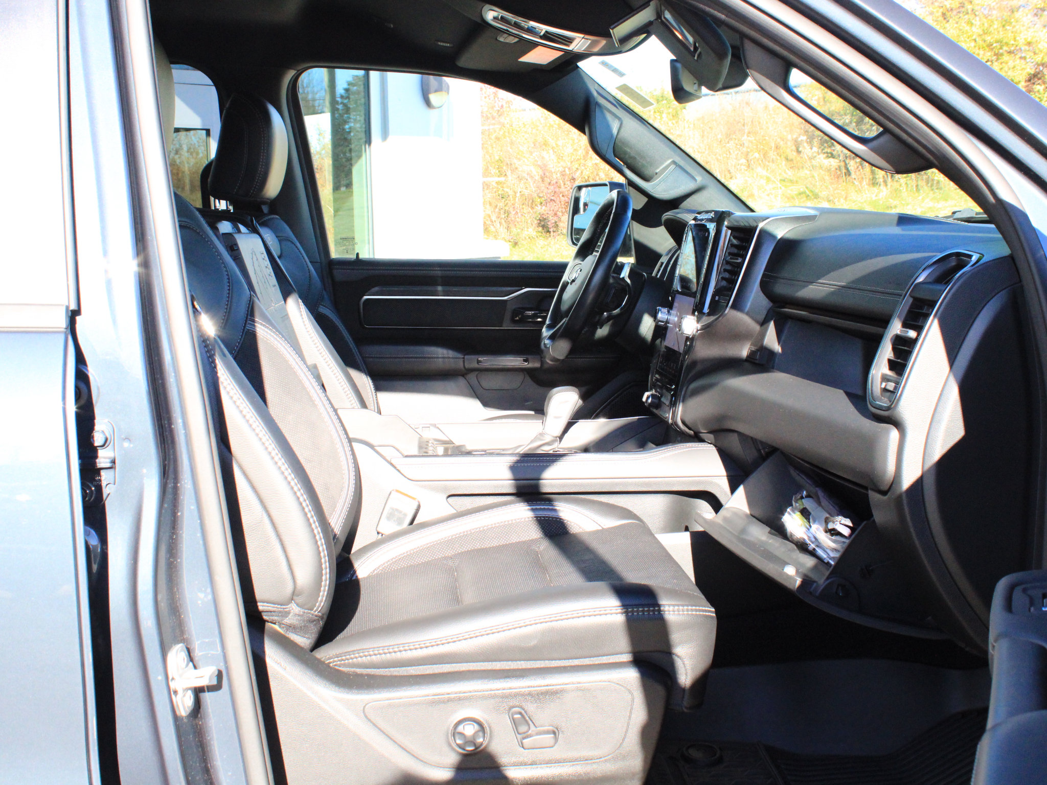 Used 2025 RAM 1500 RHO w/ Bed Utility Group AWD/4WD image 27