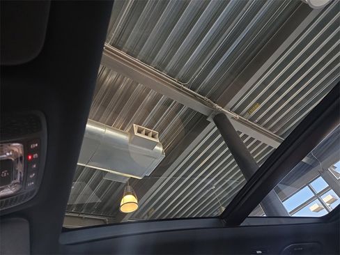 New 2026 Mercedes-Benz GLS 580 4MATIC image 19