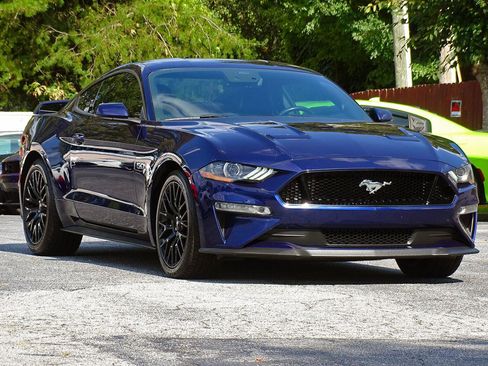 Used 2020 Ford Mustang GT Premium w/ GT Performance Package RWD image 6