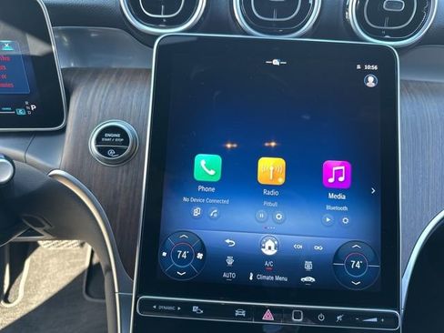 Used 2025 Mercedes-Benz GLC 300 4MATIC image 15