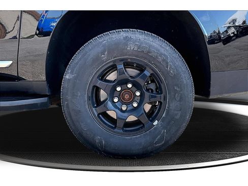 Used 2022 GMC Yukon XL Denali AWD/4WD image 41