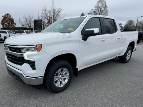 New 2025 Chevrolet Silverado 1500 LT w/ Convenience Package II RWD image 40
