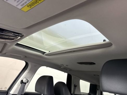 Used 2022 Hyundai Palisade SEL w/ Premium Package image 19