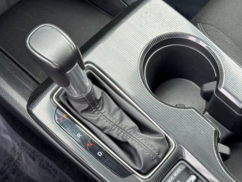Used 2025 Honda Civic Sport image 21