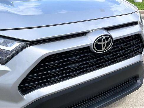 Used 2024 Toyota RAV4 XLE image 28