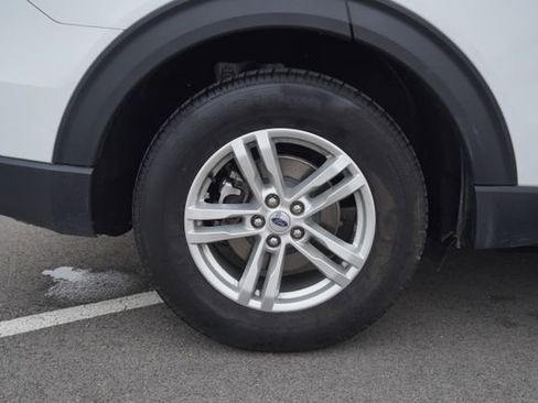 Used 2023 Ford Explorer XLT w/ Equipment Group 202A image 39