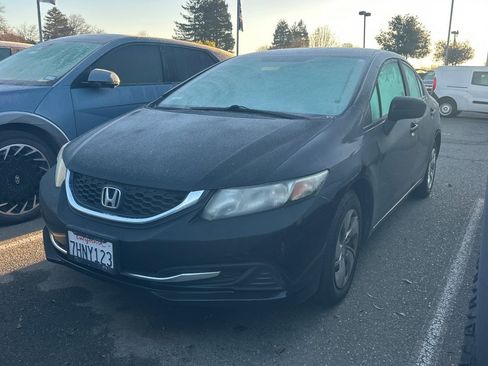 Used 2014 Honda Civic LX image 2