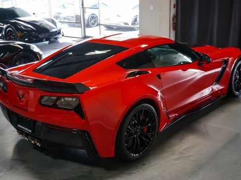Used 2019 Chevrolet Corvette Z06 RWD image 54