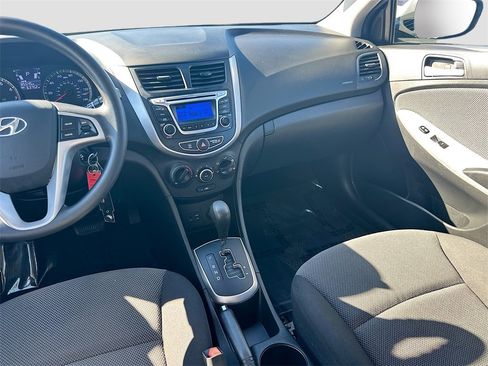 Used 2014 Hyundai Accent GS image 20