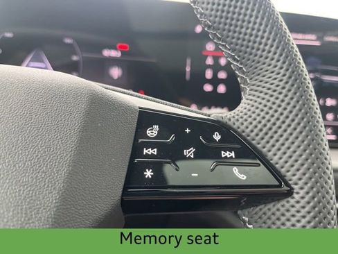 New 2025 Audi SQ5 Premium Plus image 11