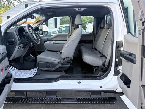 Used 2017 Ford F250 XL AWD/4WD image 15